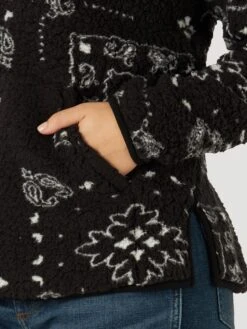 Women's Wrangler Retro Sherpa Pullover #112317352 -Outlet Cowgirl Closet Store 1d2053ab0305a03afb000a1d53b67b42