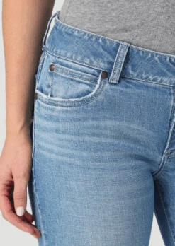 Women's Wrangler Retro Mae Trouser Jean #112328358 -Outlet Cowgirl Closet Store 2e3ab18b5a6f358dc6b7f2d860d1e11e