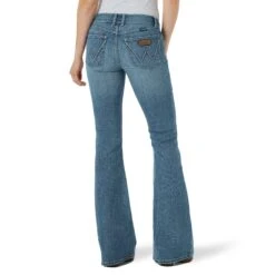 Women's Wrangler Retro Mae Flare Jean #09MWFNT