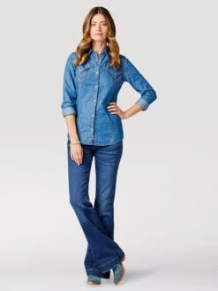 Women's Wrangler Snap Front Shirt #112321690 -Outlet Cowgirl Closet Store c6c5b032a963779422e9b98ec5f3e711