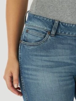 Women's Wrangler Retro Mae Bootcut Jean #112317793 -Outlet Cowgirl Closet Store f688f803a133849879a1496fd95c92f2